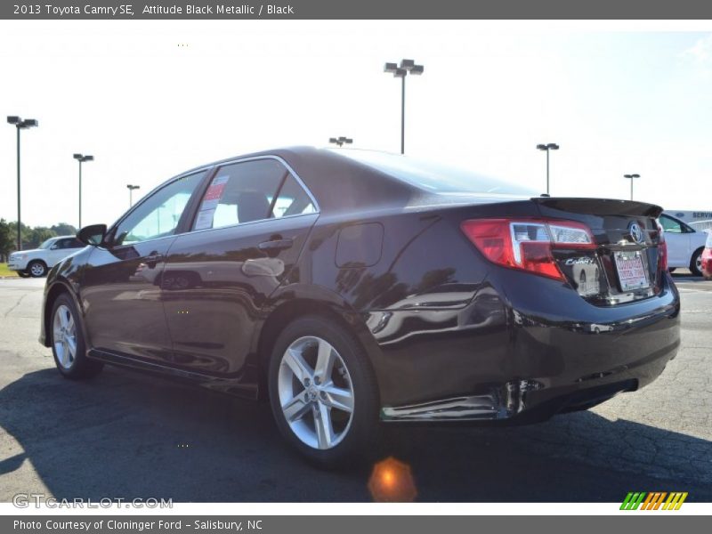 Attitude Black Metallic / Black 2013 Toyota Camry SE