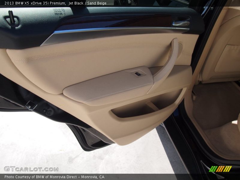 Jet Black / Sand Beige 2013 BMW X5 xDrive 35i Premium