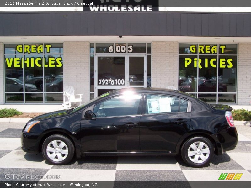 Super Black / Charcoal 2012 Nissan Sentra 2.0