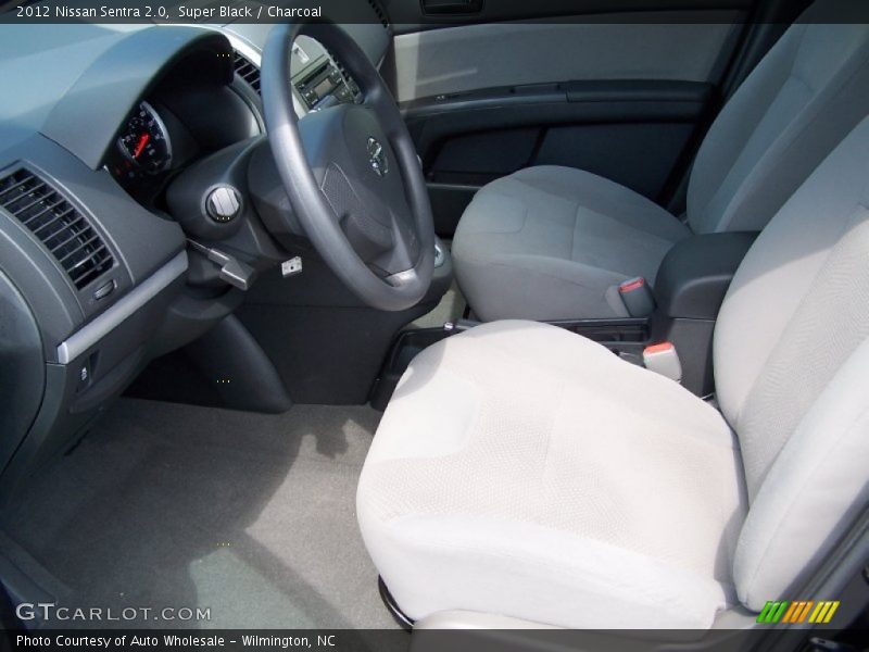 Super Black / Charcoal 2012 Nissan Sentra 2.0