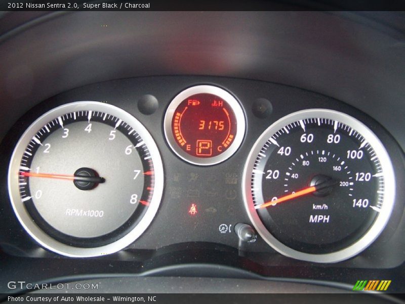 Super Black / Charcoal 2012 Nissan Sentra 2.0