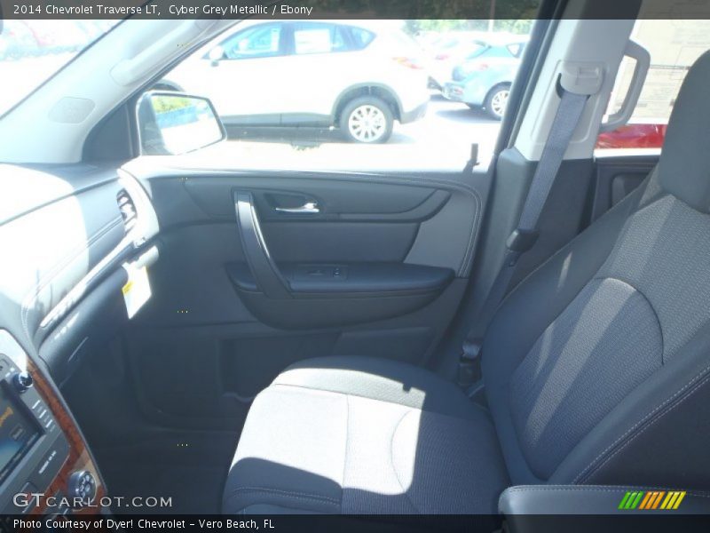 Cyber Grey Metallic / Ebony 2014 Chevrolet Traverse LT