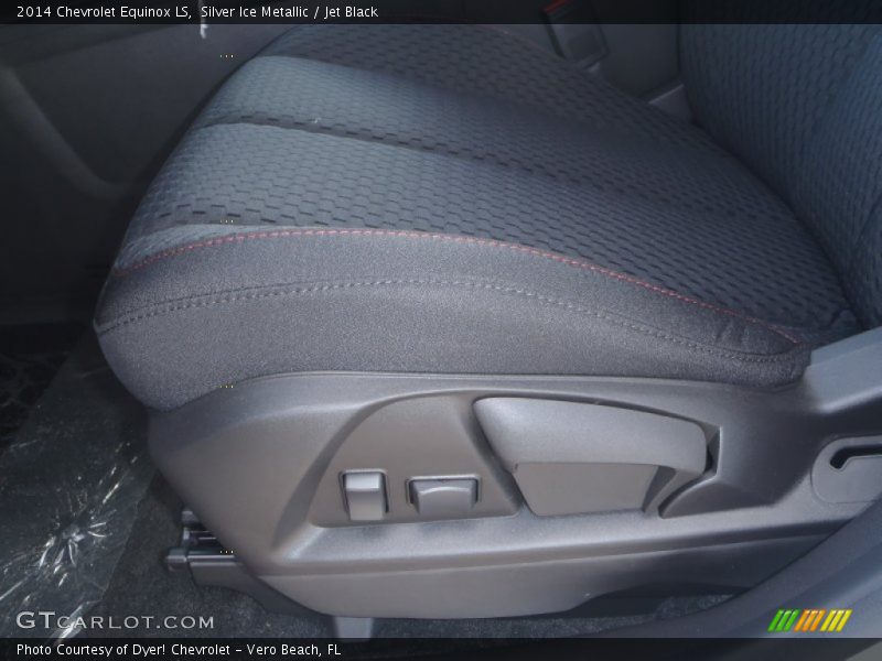 Silver Ice Metallic / Jet Black 2014 Chevrolet Equinox LS