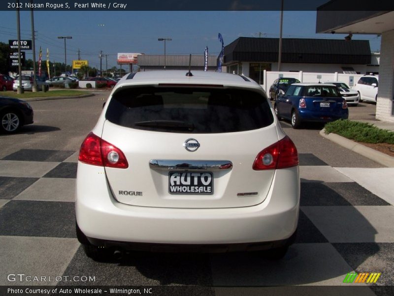 Pearl White / Gray 2012 Nissan Rogue S