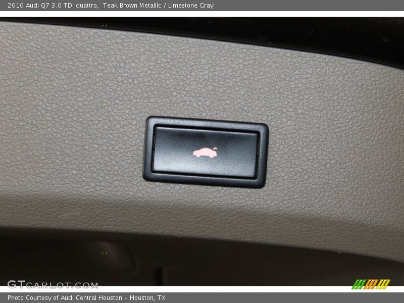 Teak Brown Metallic / Limestone Gray 2010 Audi Q7 3.0 TDI quattro
