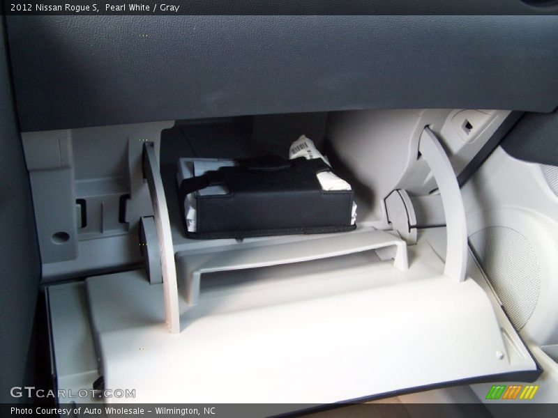 Pearl White / Gray 2012 Nissan Rogue S