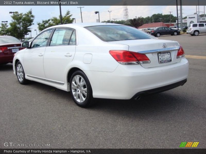 Blizzard White Pearl / Black 2012 Toyota Avalon