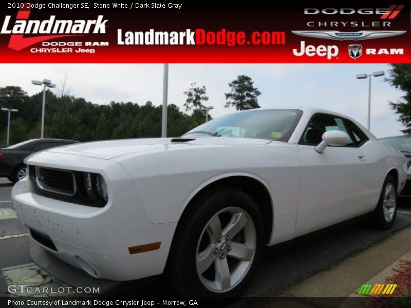 Stone White / Dark Slate Gray 2010 Dodge Challenger SE