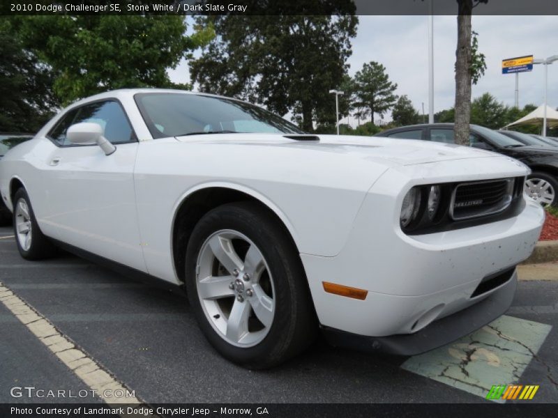 Stone White / Dark Slate Gray 2010 Dodge Challenger SE