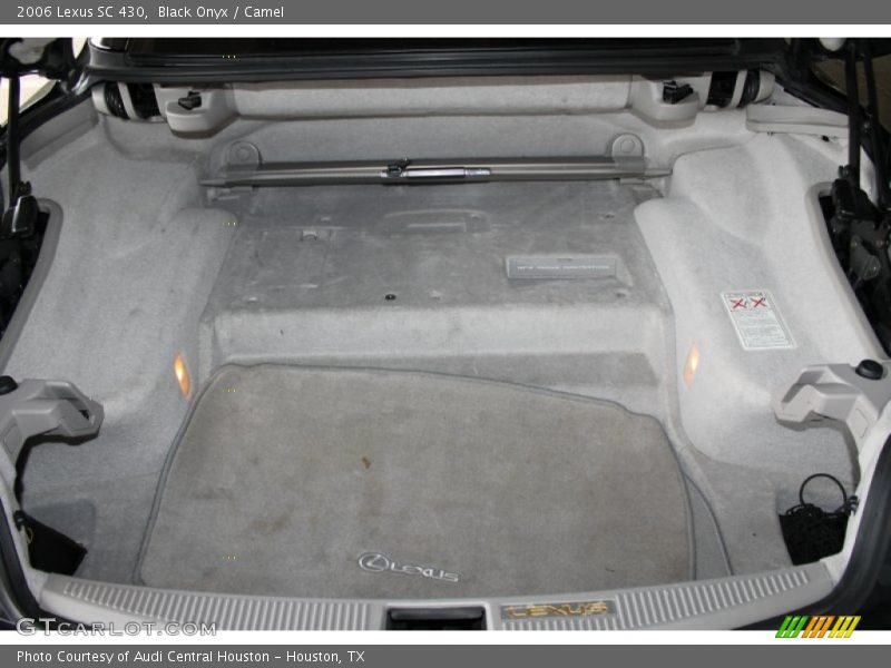 Black Onyx / Camel 2006 Lexus SC 430
