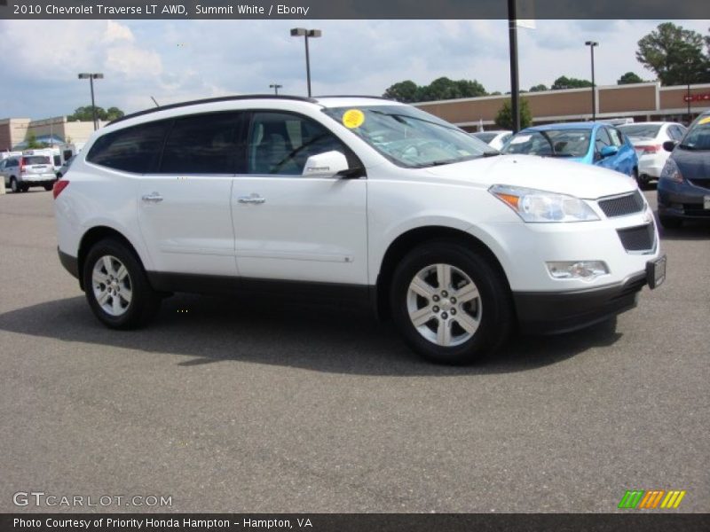 Summit White / Ebony 2010 Chevrolet Traverse LT AWD