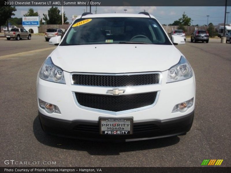 Summit White / Ebony 2010 Chevrolet Traverse LT AWD