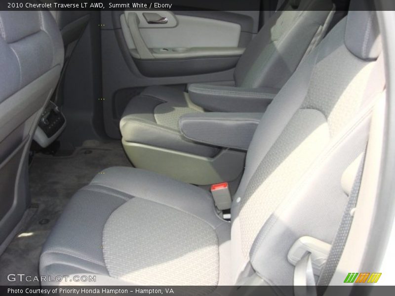 Summit White / Ebony 2010 Chevrolet Traverse LT AWD
