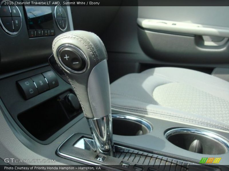 Summit White / Ebony 2010 Chevrolet Traverse LT AWD
