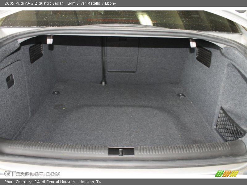 Light Silver Metallic / Ebony 2005 Audi A4 3.2 quattro Sedan