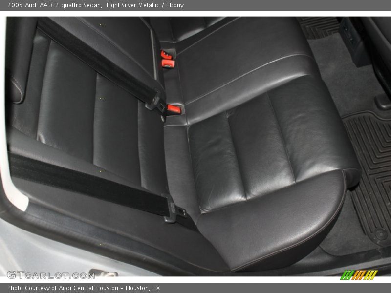 Light Silver Metallic / Ebony 2005 Audi A4 3.2 quattro Sedan
