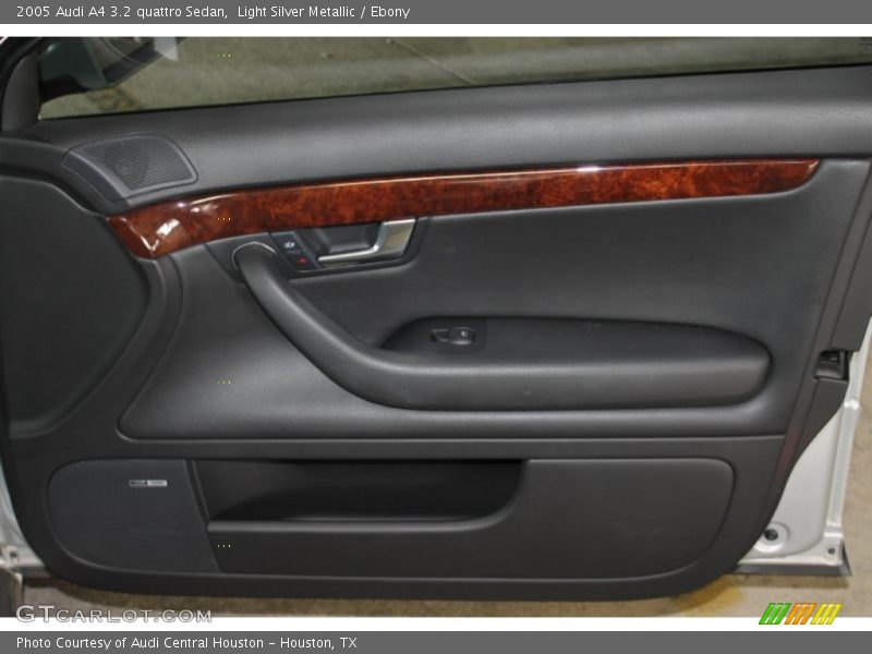 Light Silver Metallic / Ebony 2005 Audi A4 3.2 quattro Sedan