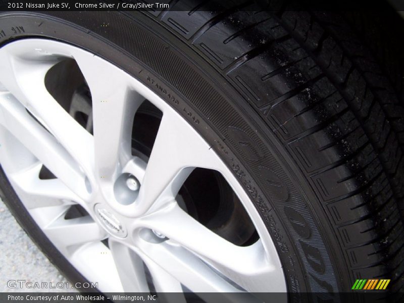 Chrome Silver / Gray/Silver Trim 2012 Nissan Juke SV