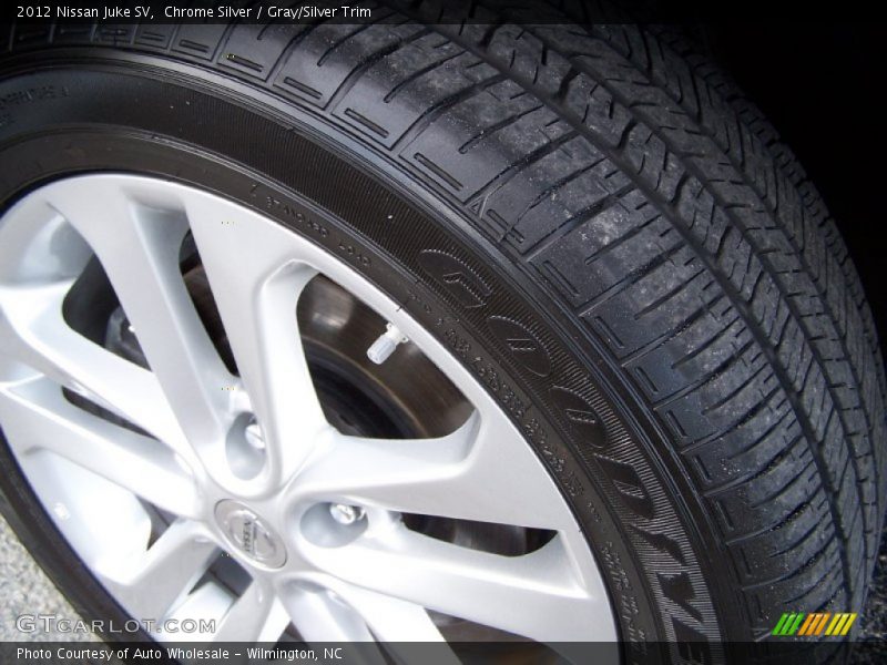 Chrome Silver / Gray/Silver Trim 2012 Nissan Juke SV