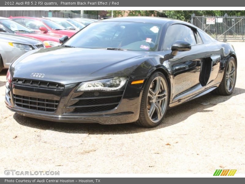  2012 R8 5.2 FSI quattro Phantom Black Pearl Effect