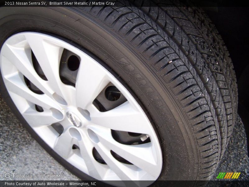 Brilliant Silver Metallic / Marble Gray 2013 Nissan Sentra SV