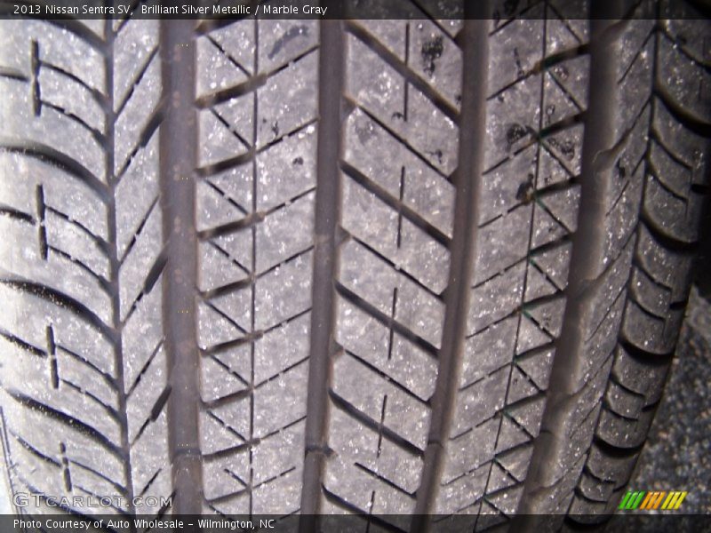 Brilliant Silver Metallic / Marble Gray 2013 Nissan Sentra SV
