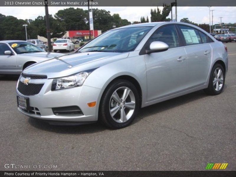 Silver Ice Metallic / Jet Black 2013 Chevrolet Cruze LT