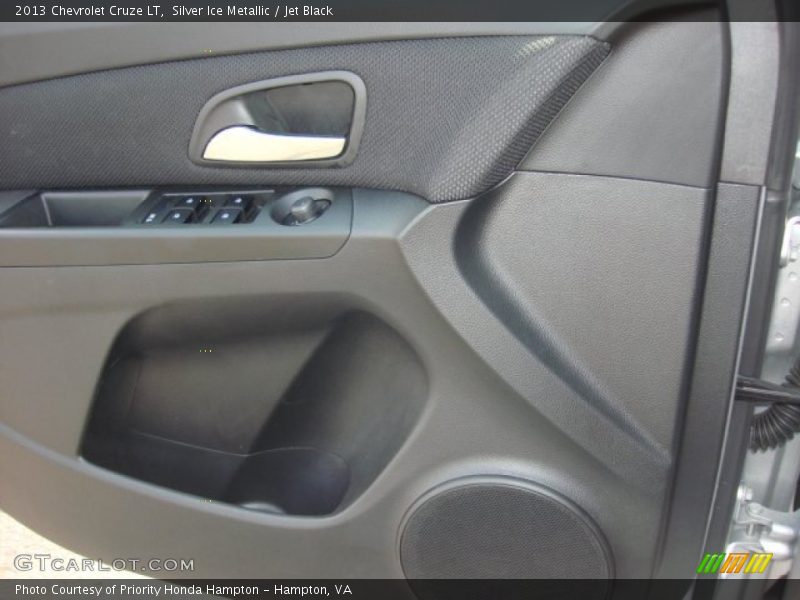 Silver Ice Metallic / Jet Black 2013 Chevrolet Cruze LT