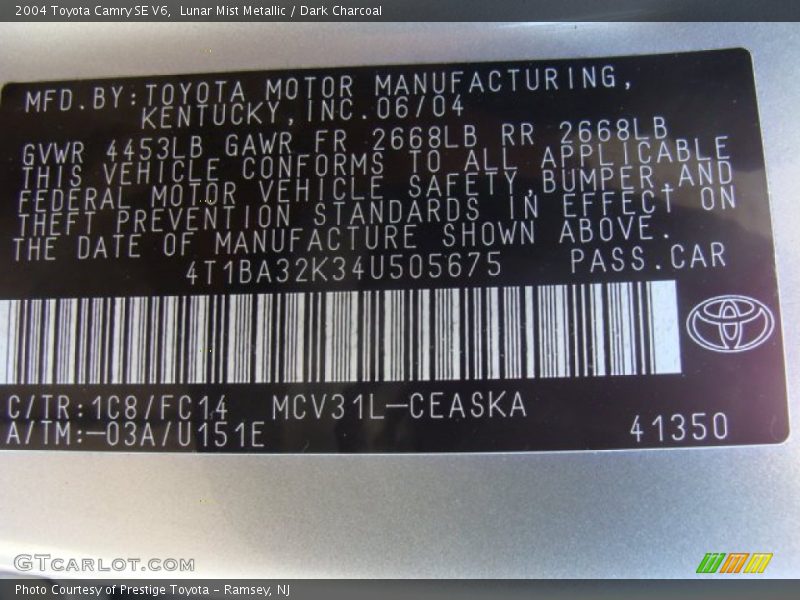 Lunar Mist Metallic / Dark Charcoal 2004 Toyota Camry SE V6