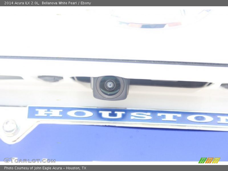 Bellanova White Pearl / Ebony 2014 Acura ILX 2.0L