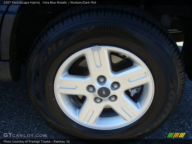  2007 Escape Hybrid Wheel