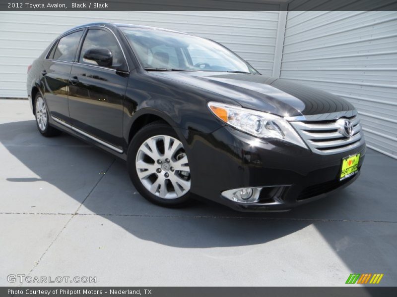 Black / Black 2012 Toyota Avalon