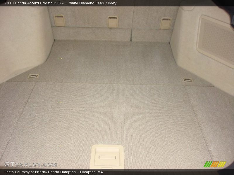 White Diamond Pearl / Ivory 2010 Honda Accord Crosstour EX-L