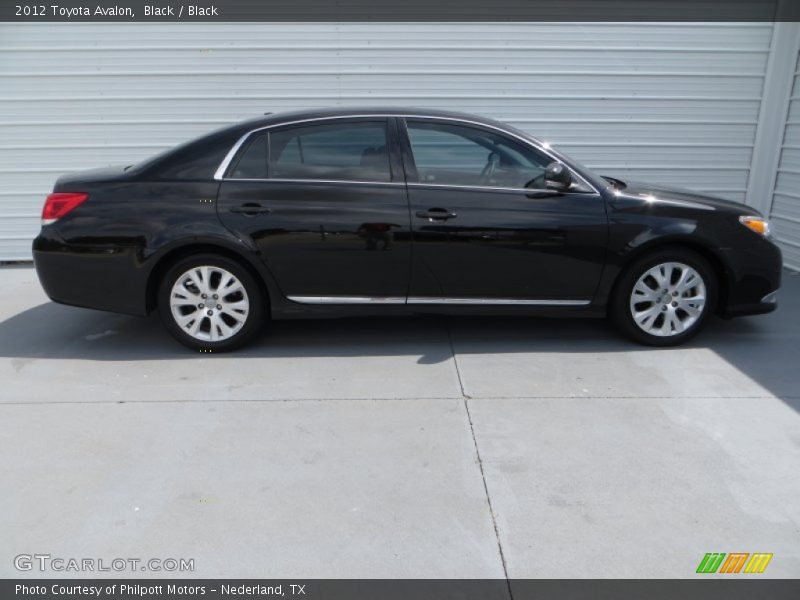 Black / Black 2012 Toyota Avalon