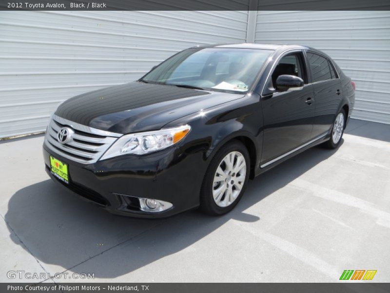 Black / Black 2012 Toyota Avalon