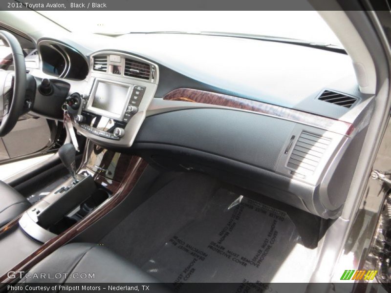 Black / Black 2012 Toyota Avalon