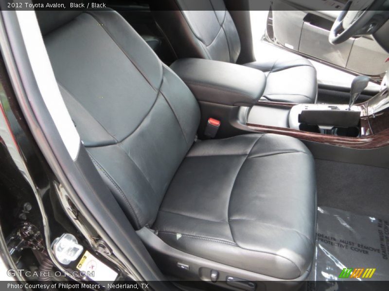 Black / Black 2012 Toyota Avalon