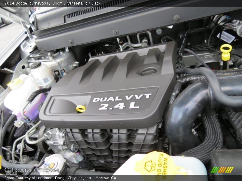 Bright Silver Metallic / Black 2014 Dodge Journey SXT