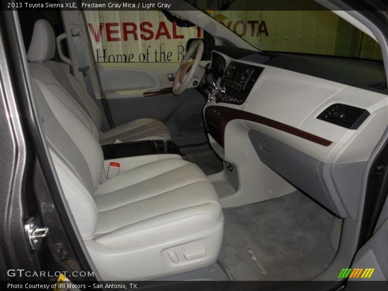 Predawn Gray Mica / Light Gray 2013 Toyota Sienna XLE