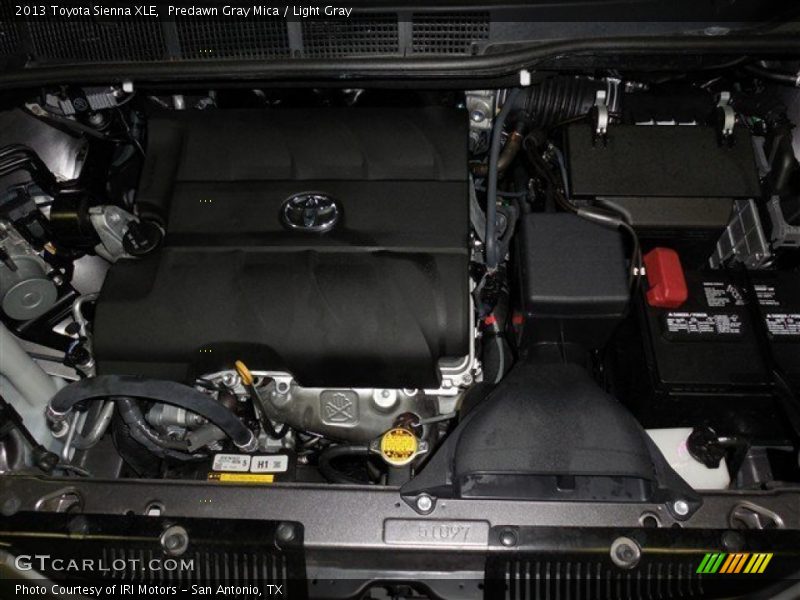 Predawn Gray Mica / Light Gray 2013 Toyota Sienna XLE