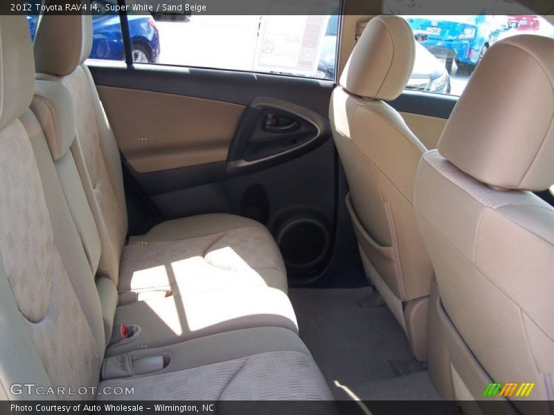 Super White / Sand Beige 2012 Toyota RAV4 I4