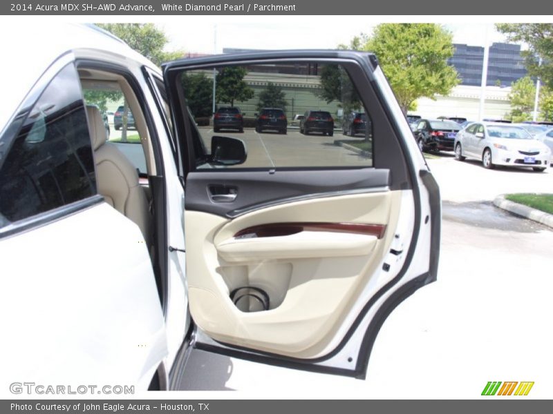 White Diamond Pearl / Parchment 2014 Acura MDX SH-AWD Advance