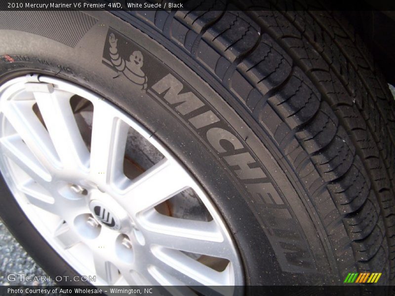 White Suede / Black 2010 Mercury Mariner V6 Premier 4WD