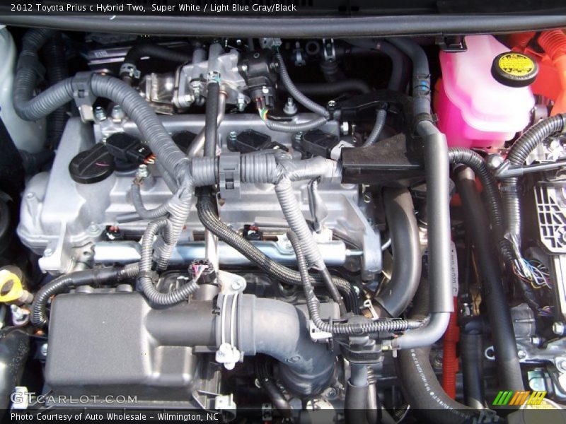 Super White / Light Blue Gray/Black 2012 Toyota Prius c Hybrid Two