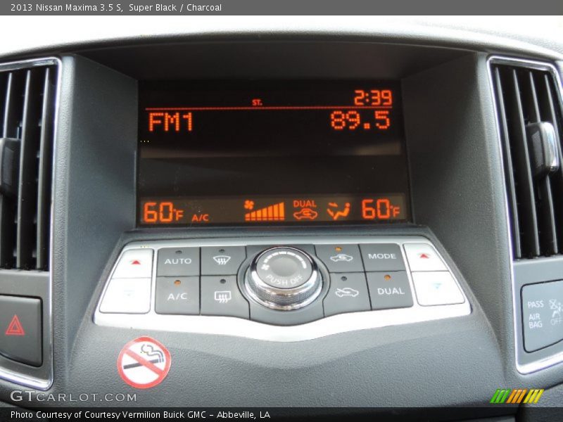Super Black / Charcoal 2013 Nissan Maxima 3.5 S