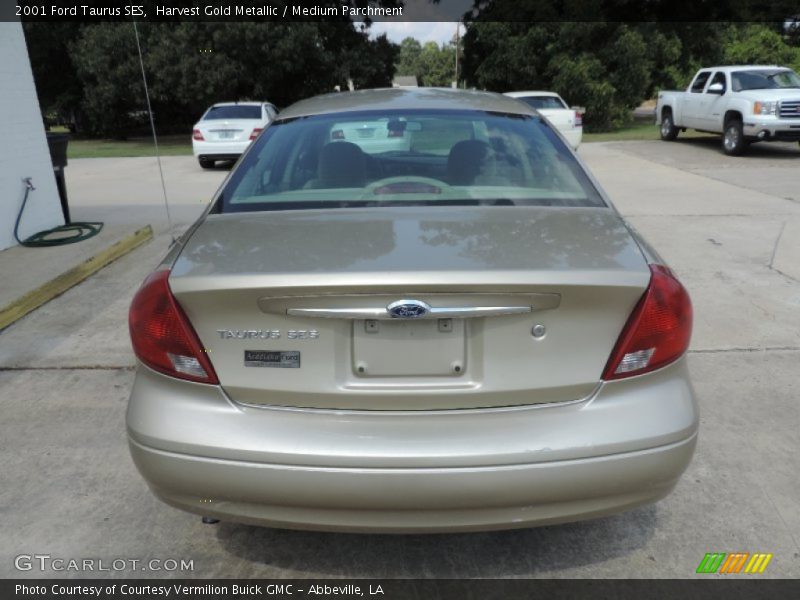 Harvest Gold Metallic / Medium Parchment 2001 Ford Taurus SES