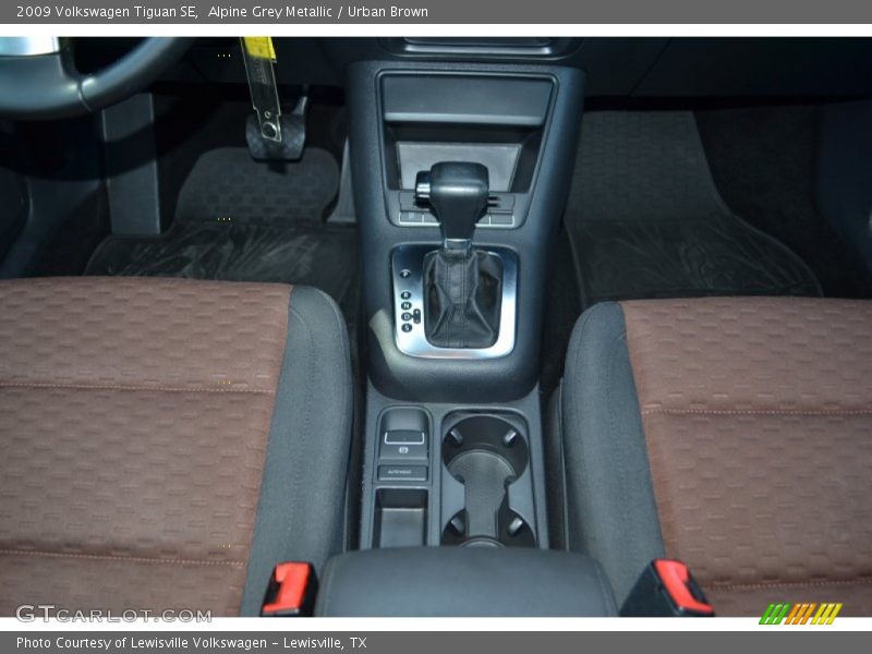 Alpine Grey Metallic / Urban Brown 2009 Volkswagen Tiguan SE