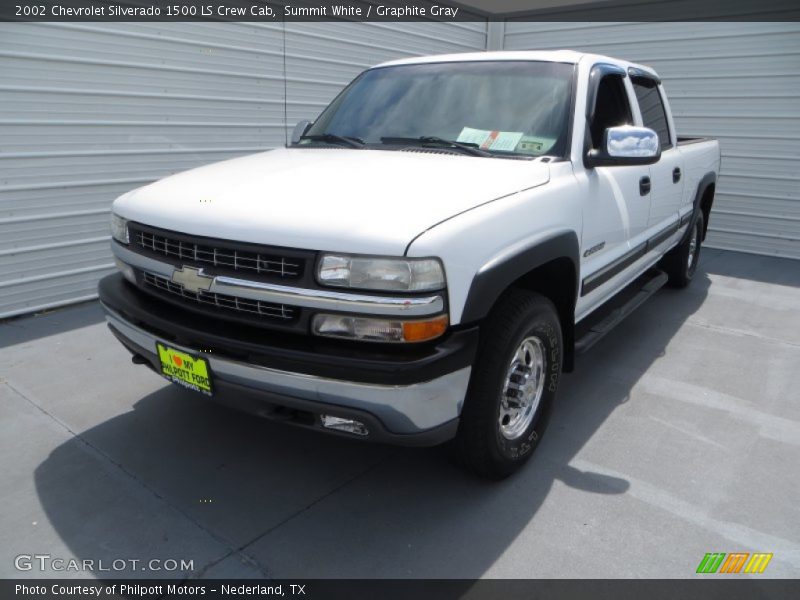 Summit White / Graphite Gray 2002 Chevrolet Silverado 1500 LS Crew Cab