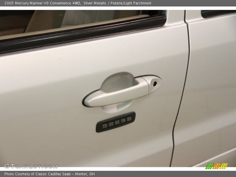 Silver Metallic / Pebble/Light Parchment 2005 Mercury Mariner V6 Convenience 4WD