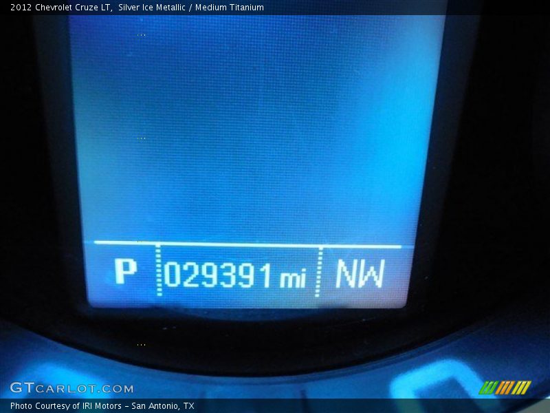 Silver Ice Metallic / Medium Titanium 2012 Chevrolet Cruze LT